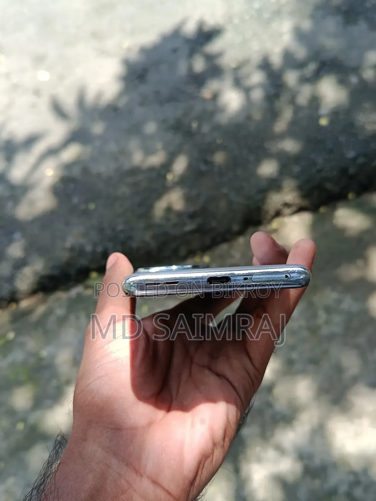 ওয়ানপ্লাস ১১আর ১২৮ জিবি ব্লু