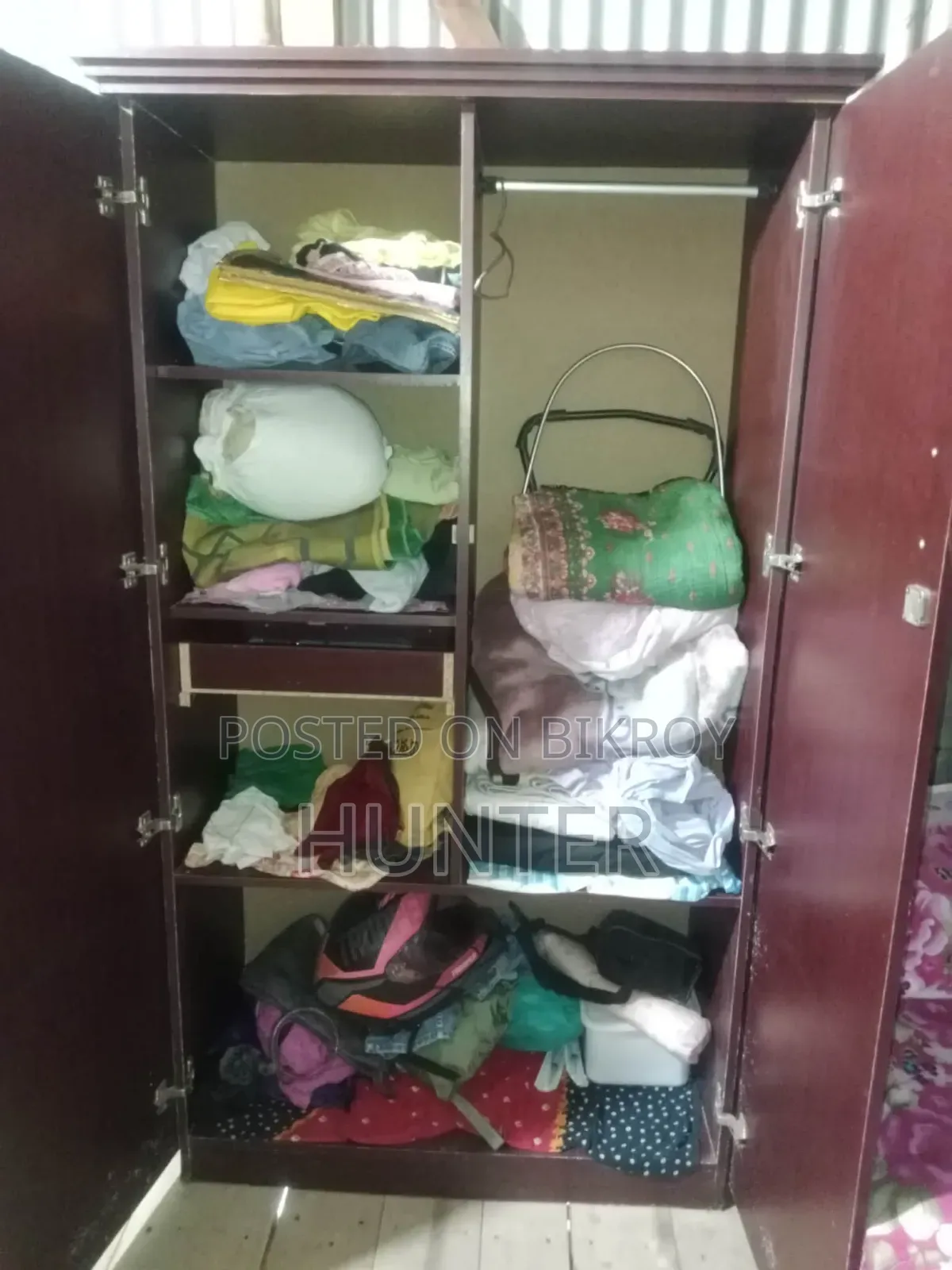 Almirah or Cabinet