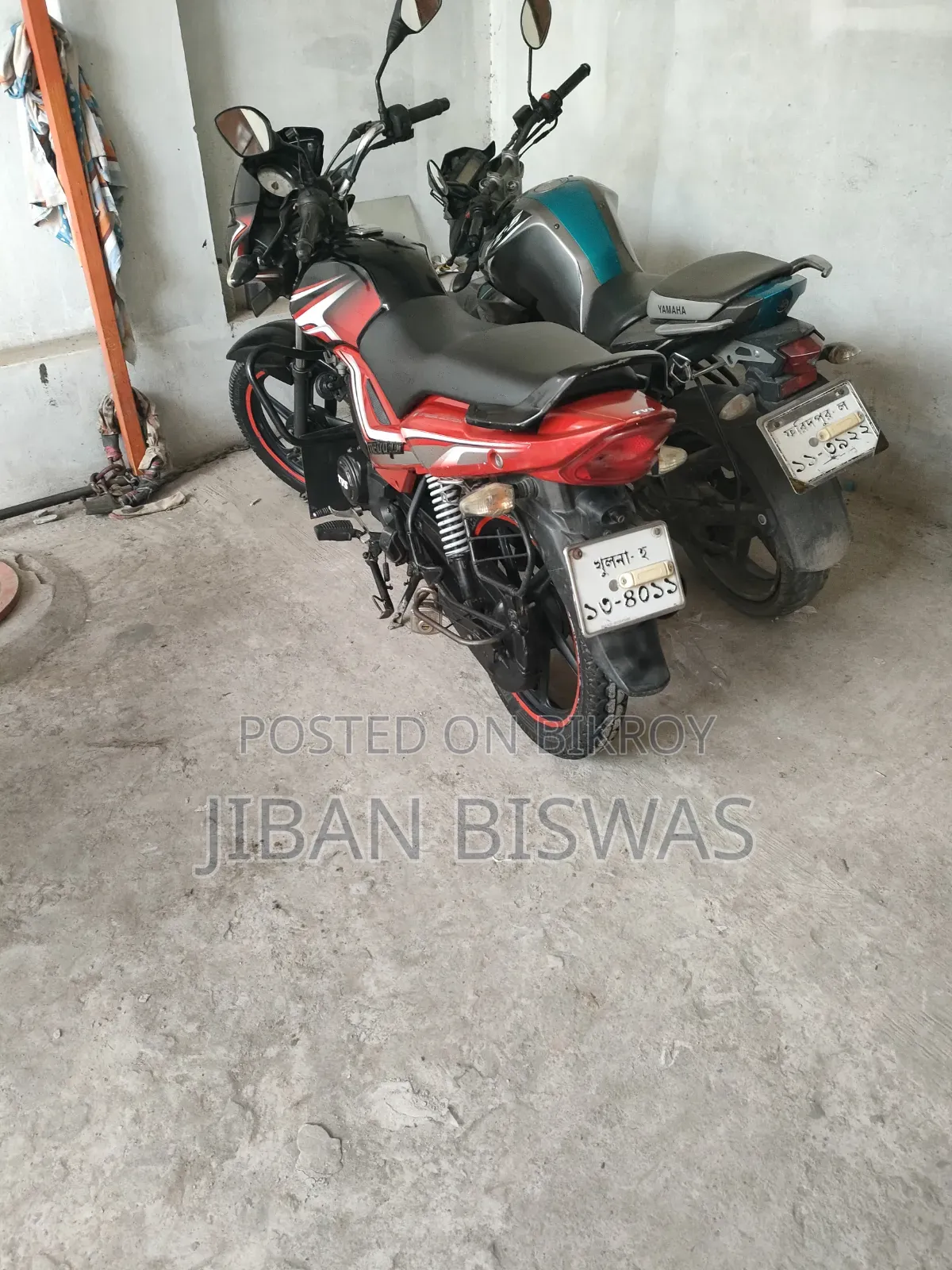 টিভিএস মেট্রো প্লাস ২০১৯ রেড