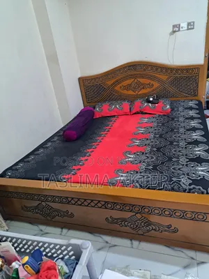 নতুন খাট বিক্রি করা হবে।