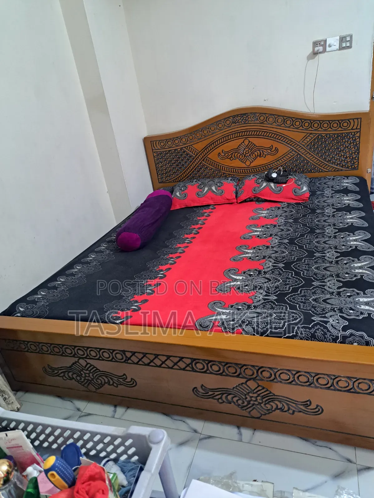 নতুন খাট বিক্রি করা হবে।