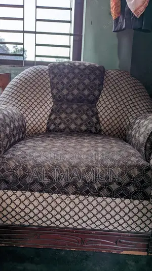 সোফা সেট বিক্রয় হবে - 2 Seater + 1 + 1 - Used Good Condition