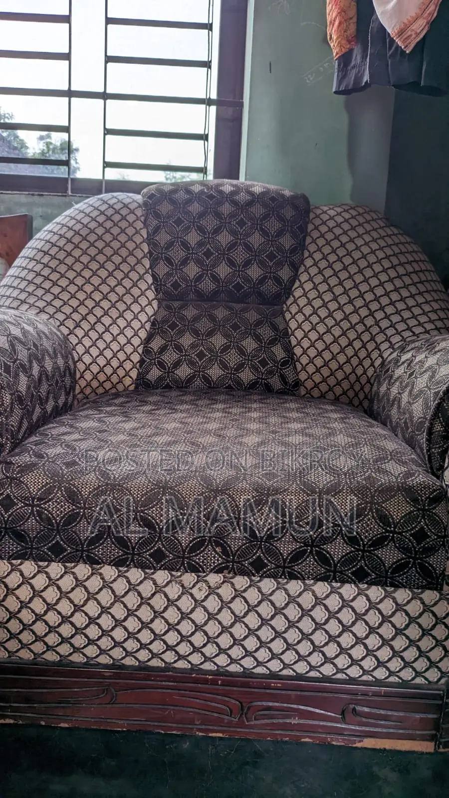 সোফা সেট বিক্রয় হবে - 2 Seater + 1 + 1 - Used Good Condition