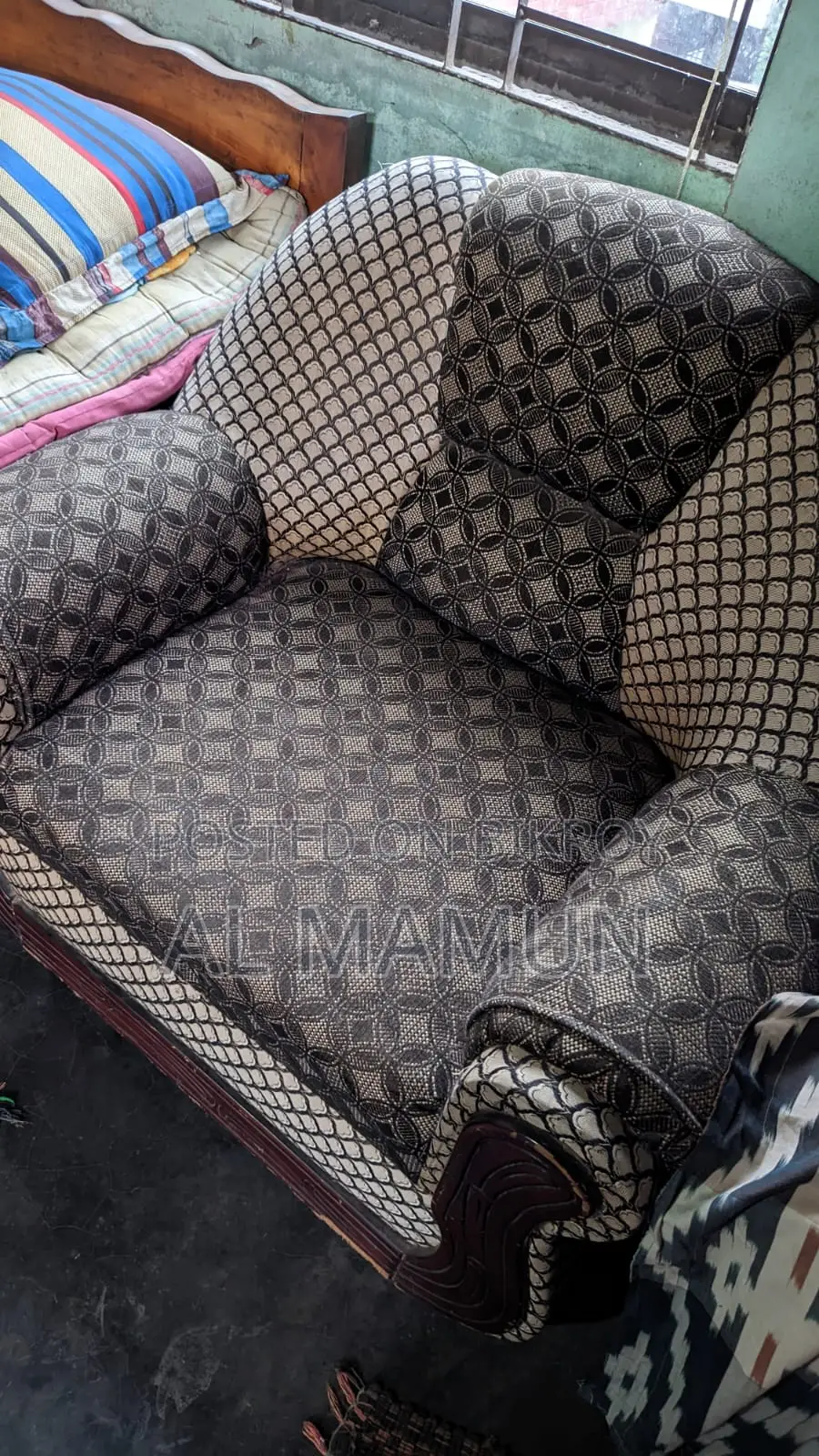 সোফা সেট বিক্রয় হবে - 2 Seater + 1 + 1 - Used Good Condition