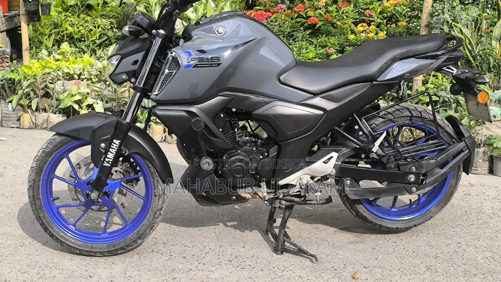 Yamaha FZS V3 2024 Gray