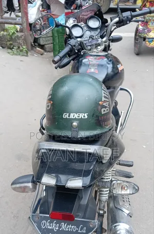 বাজাজ পালসার ১৫০ ২০০৫ কালো