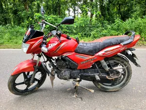 TVS Metro Plus 2017 Red