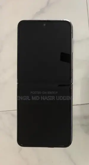 New Samsung Galaxy Z Flip 5 256 GB