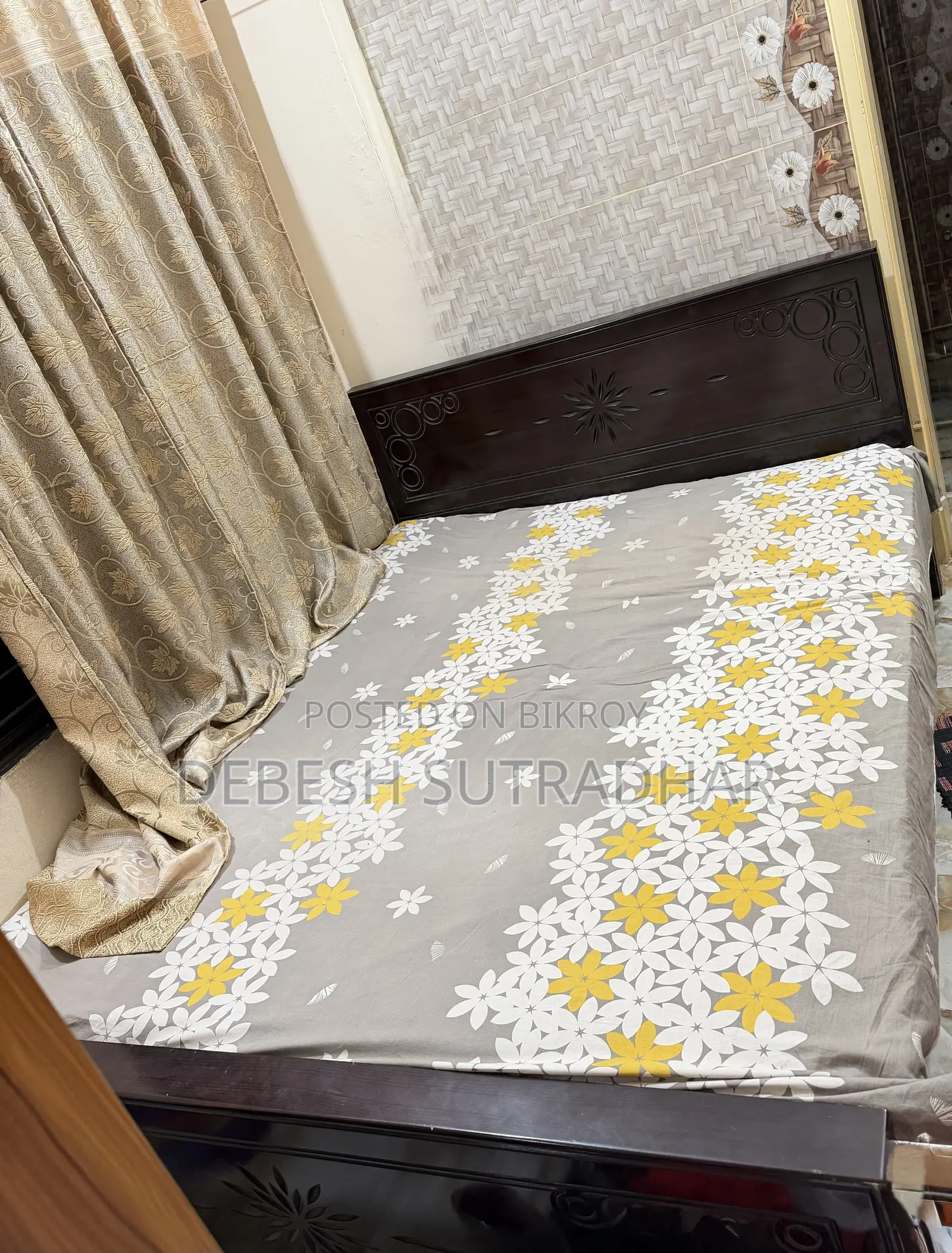 কুইন সাইজ বেড বিক্রয়ের জন্য