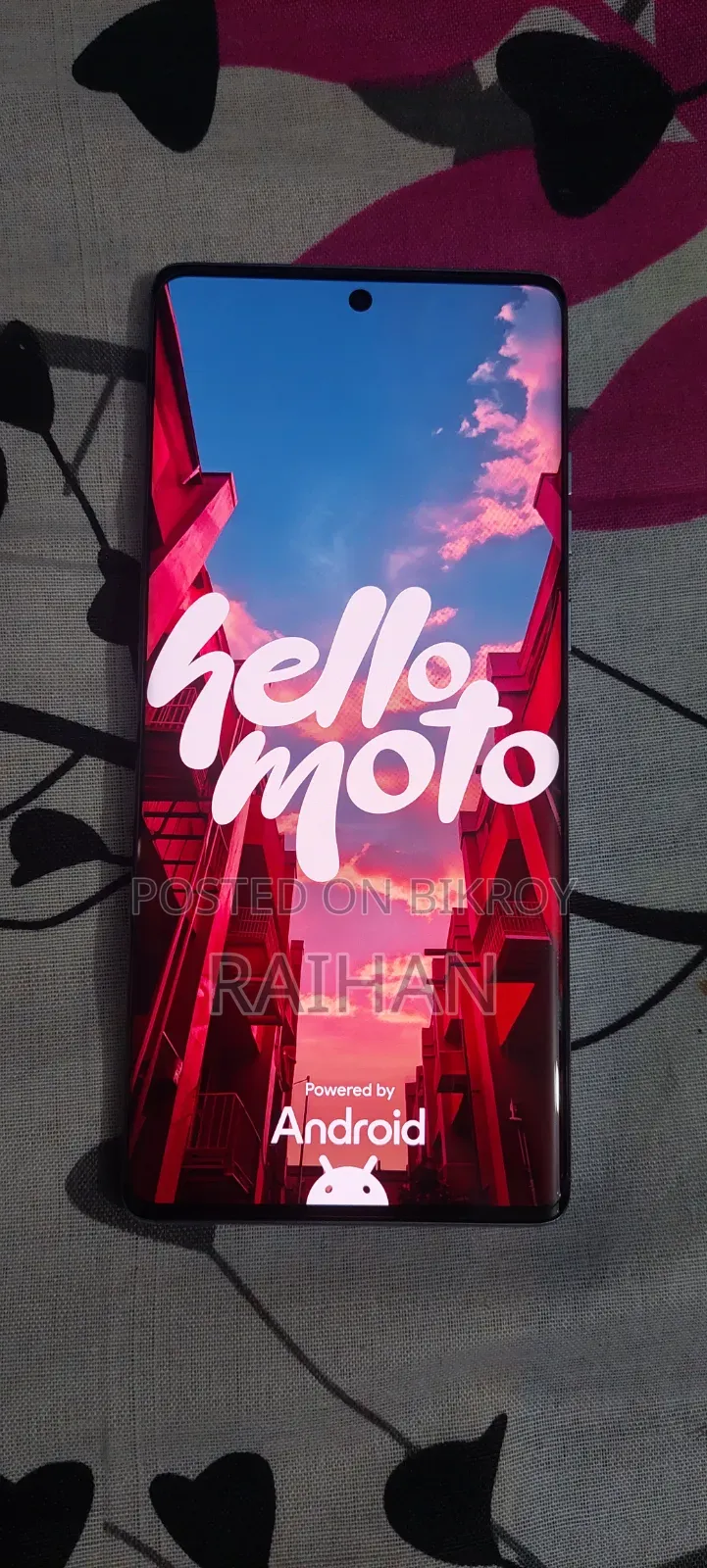 মোটর চলা এজ ৫০ ফিউশন ২৫৬ জিবি সাদা