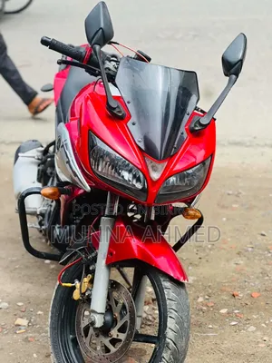 Yamaha Fazer V1 2012 Red