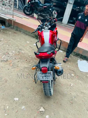 Yamaha Fazer V1 2012 Red