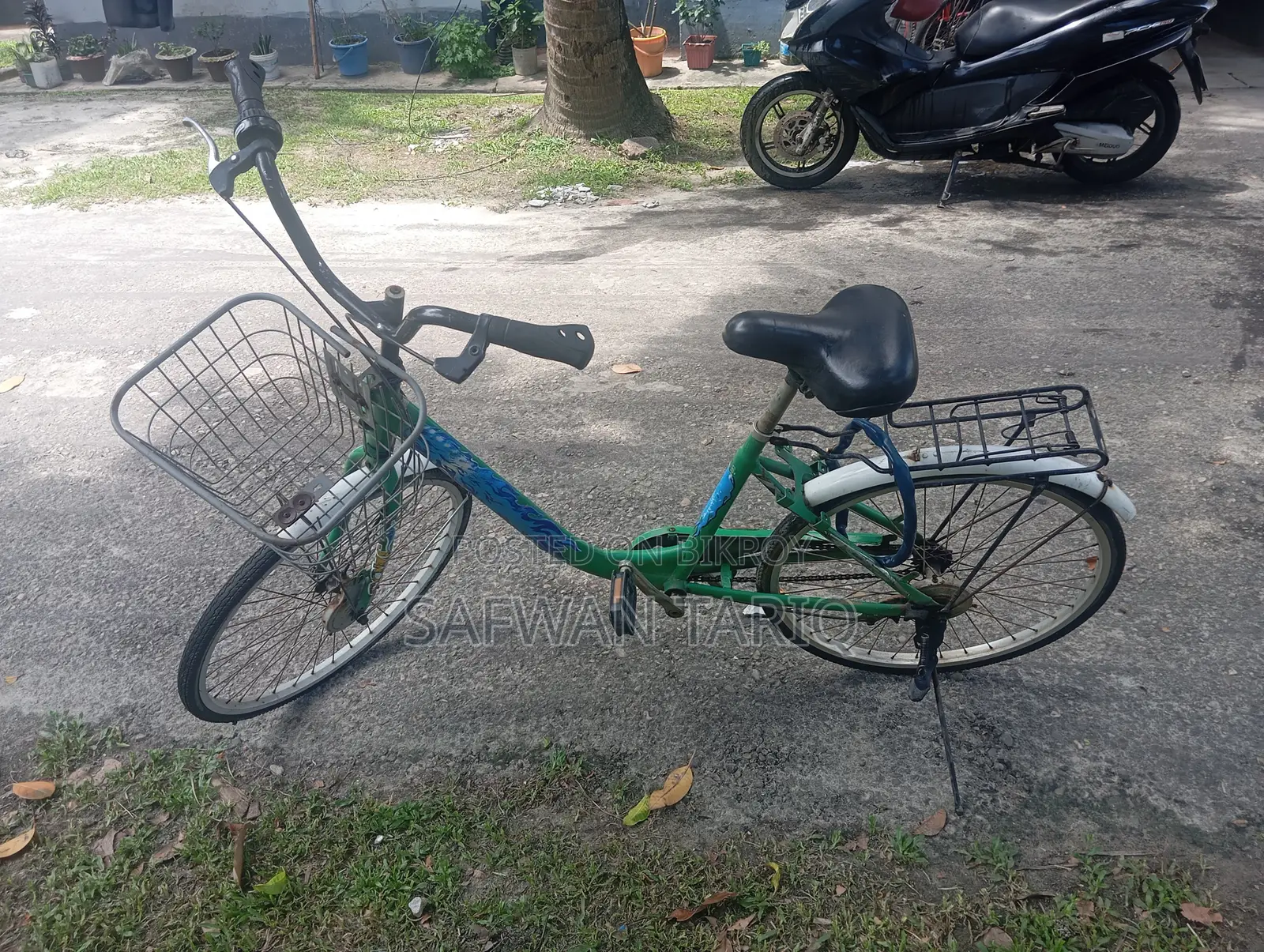 পুরুষ ও মহিলাদের জন্য বাইসাইকেল