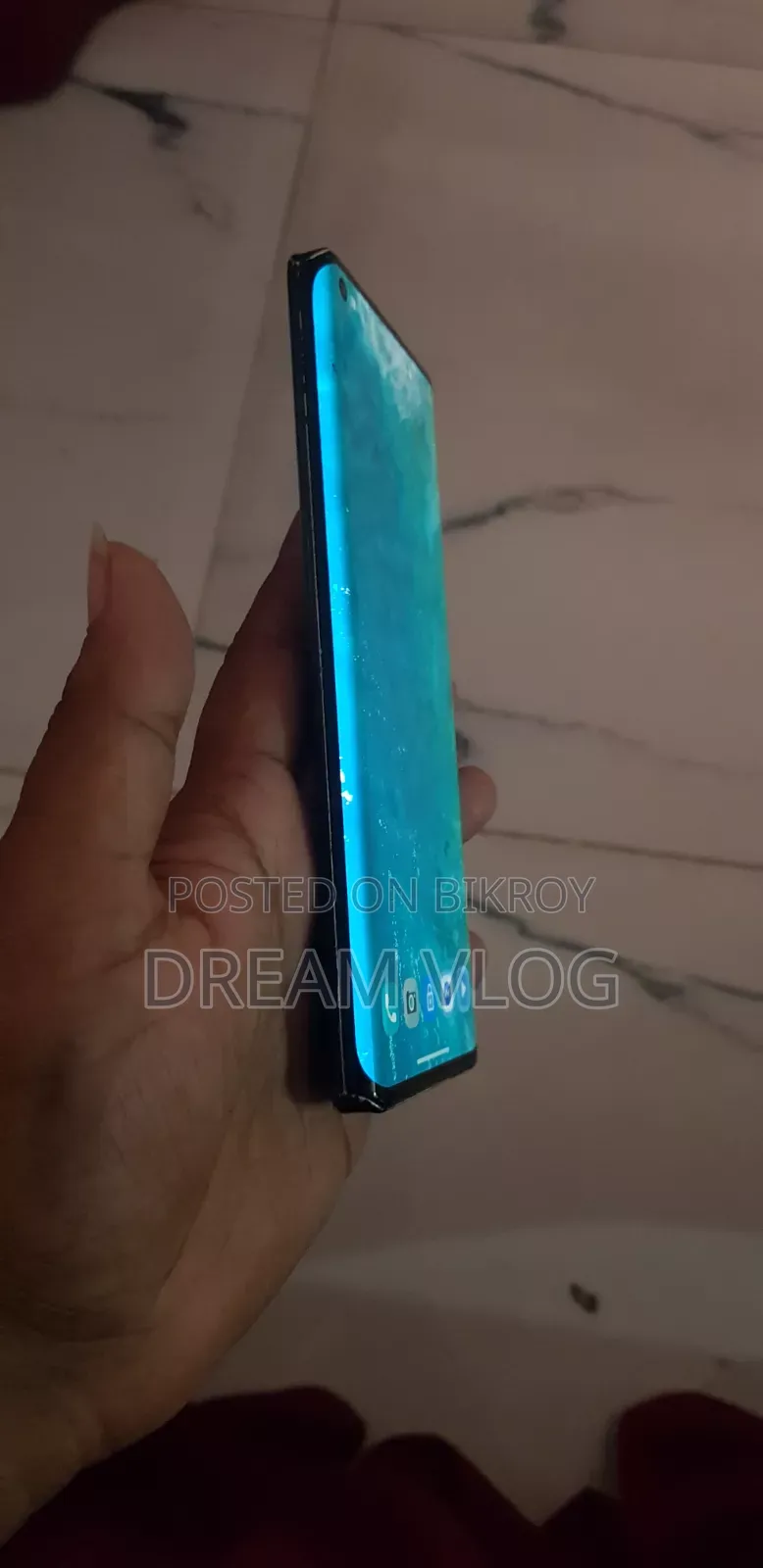 মোটরোহলা এজ প্লাস ২৫৬ জিবি