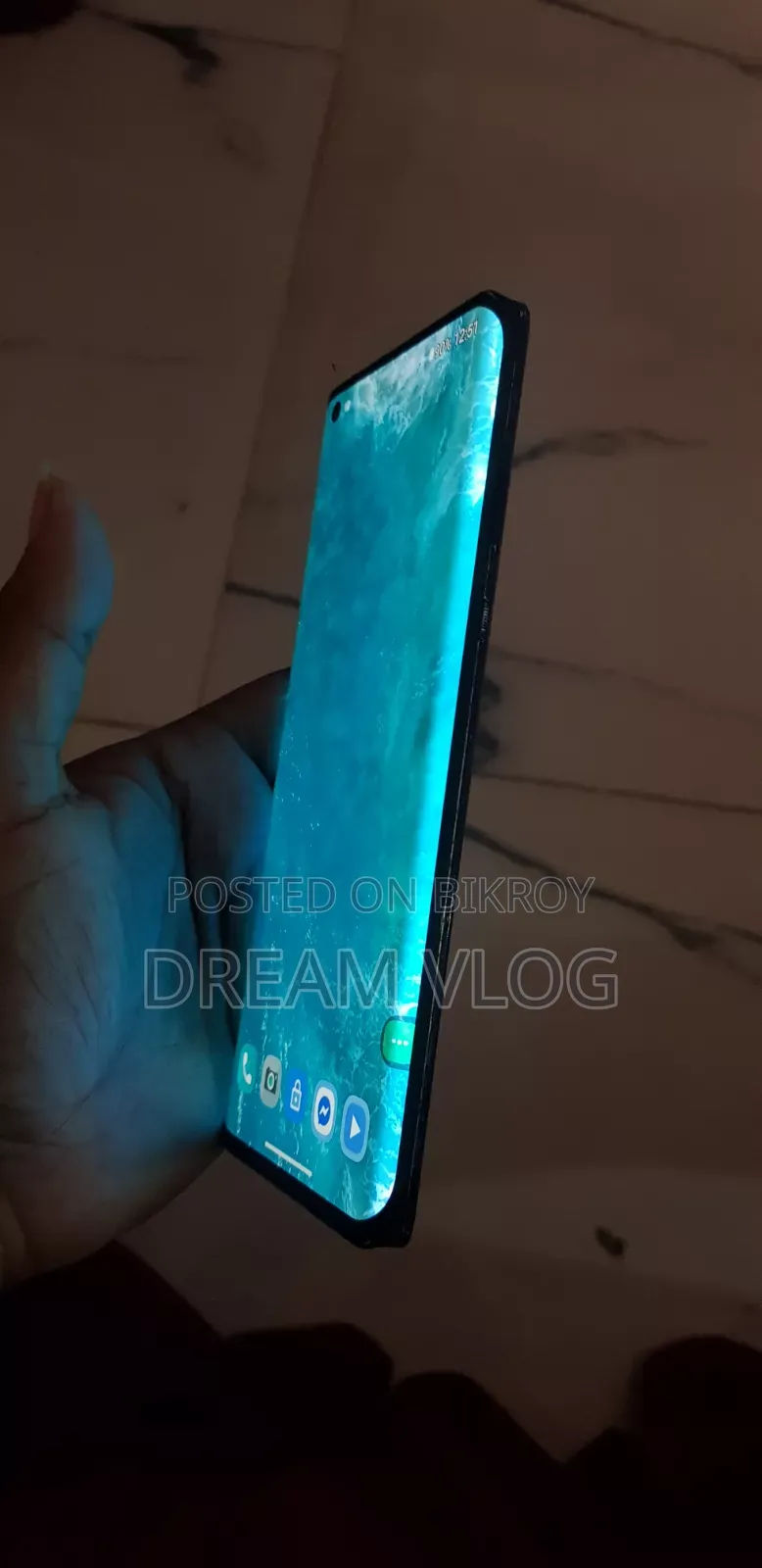 মোটরোহলা এজ প্লাস ২৫৬ জিবি