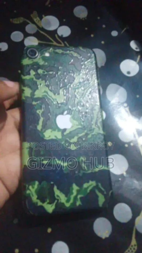 Apple iPhone 7 32 GB Black