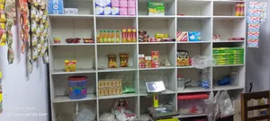 দোকানের জন্য তাক।