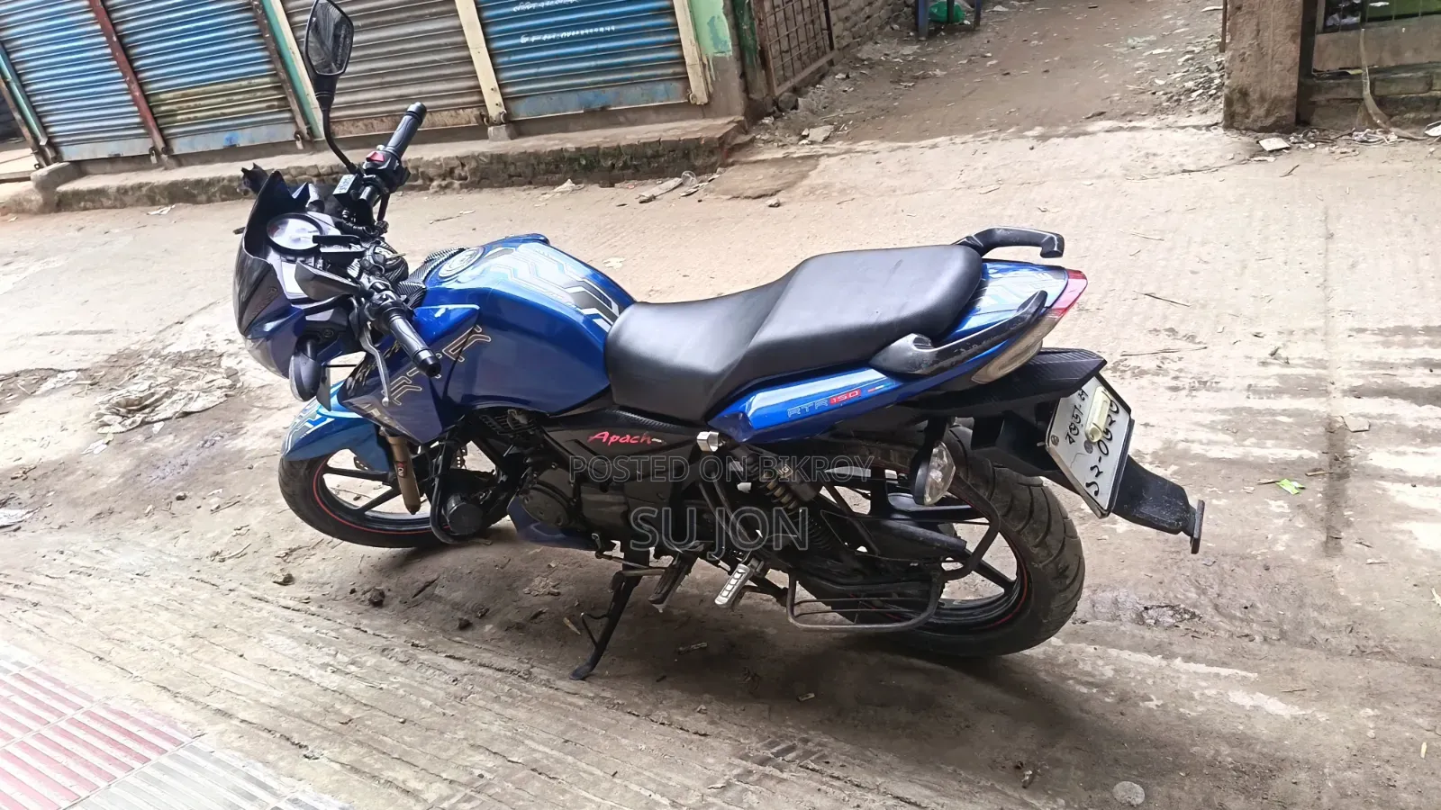 TVS Apache RTR 160 2V 2018 Blue