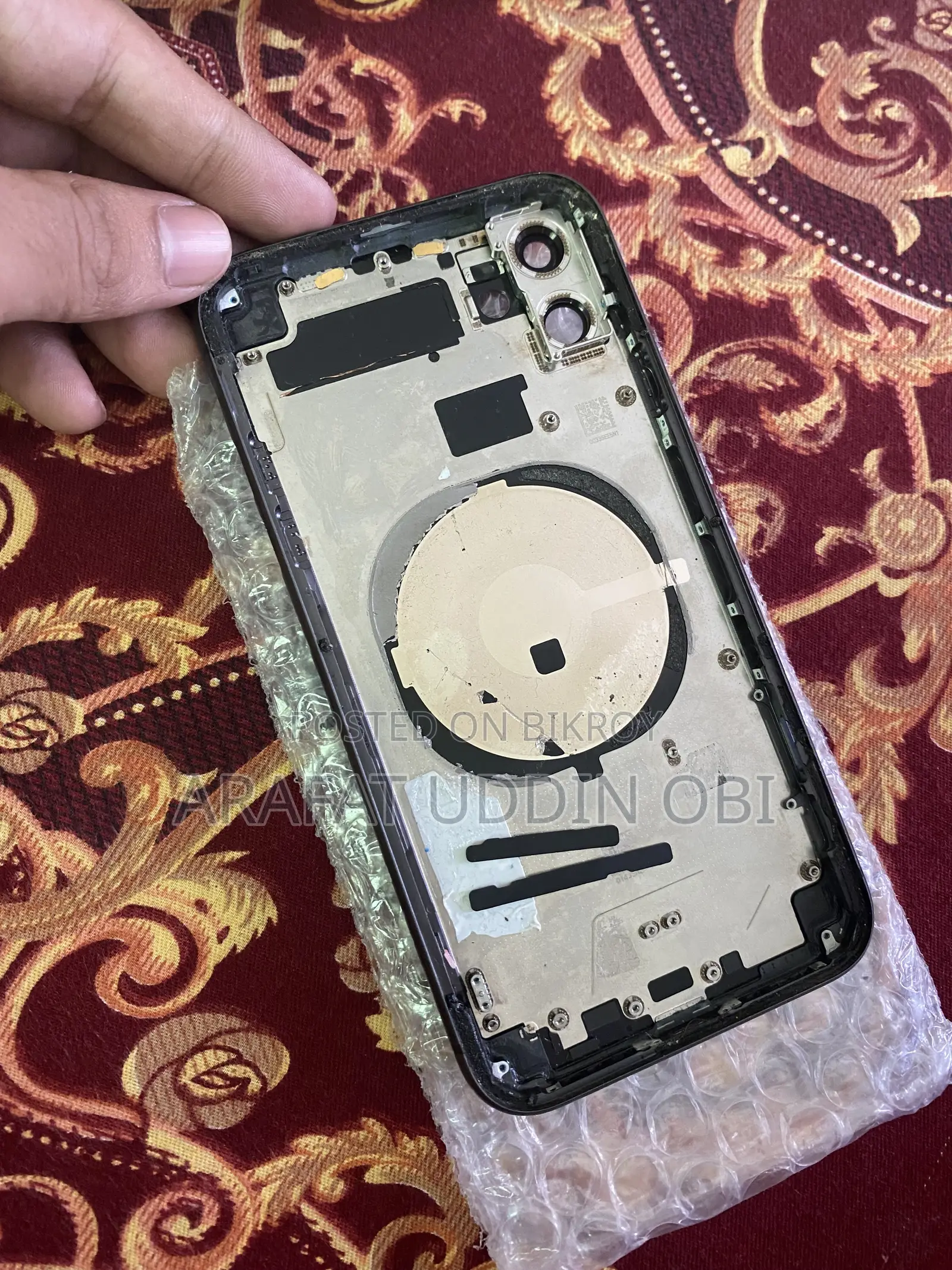 আইফোন ১১ বডি