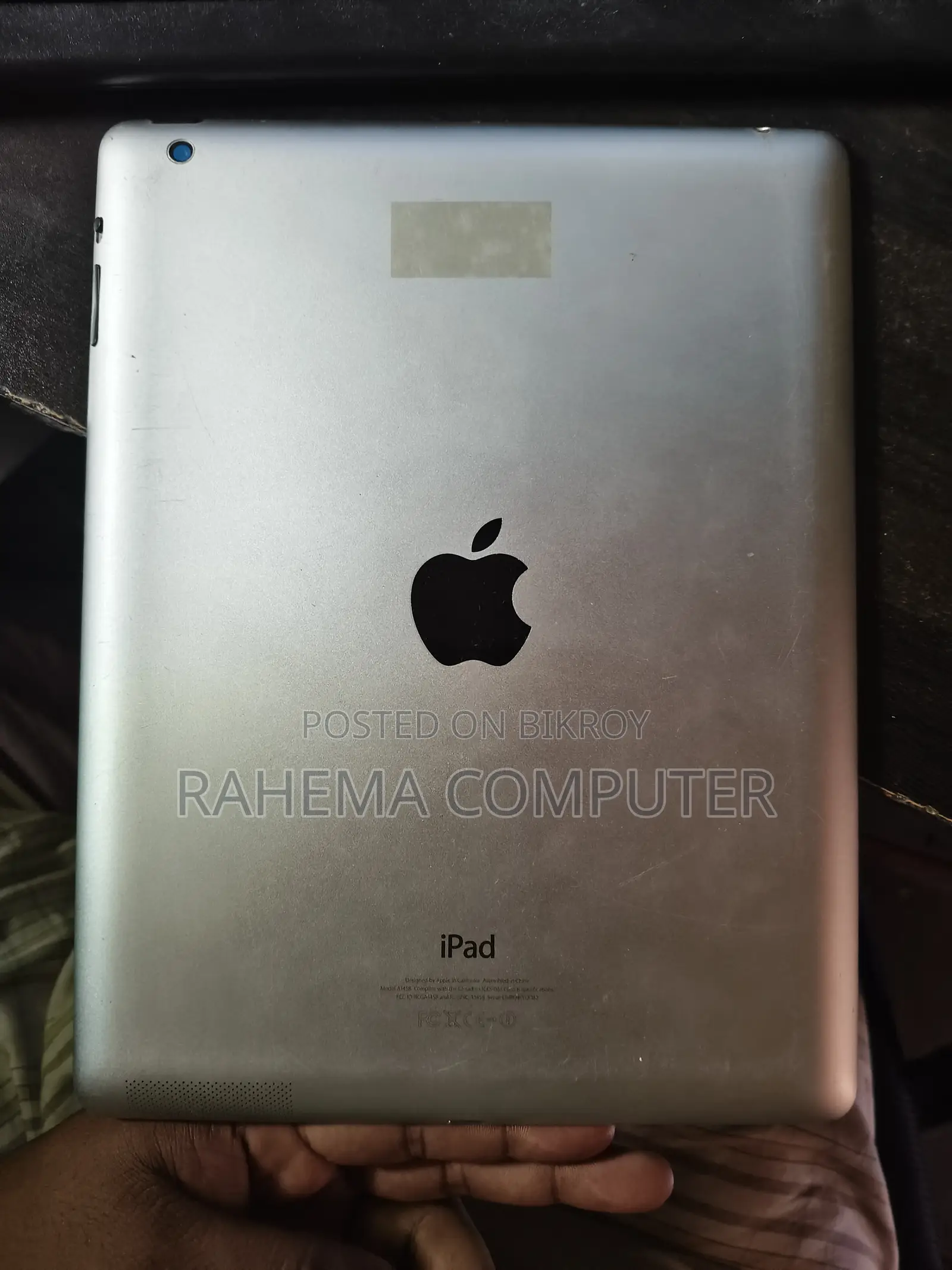 Laptop Apple 16GB Apple M5 SSD 128GB