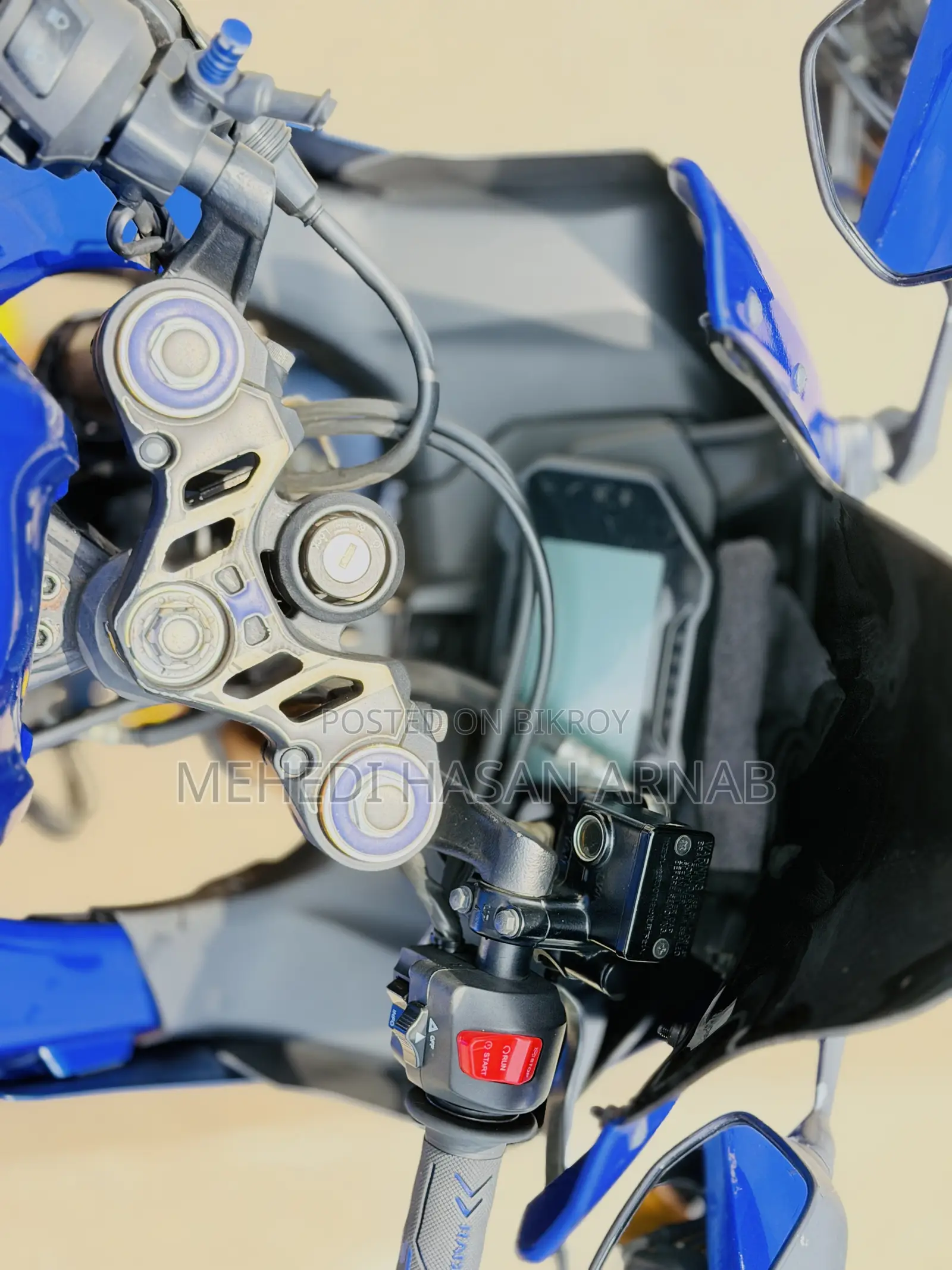 Indian 2022 Blue