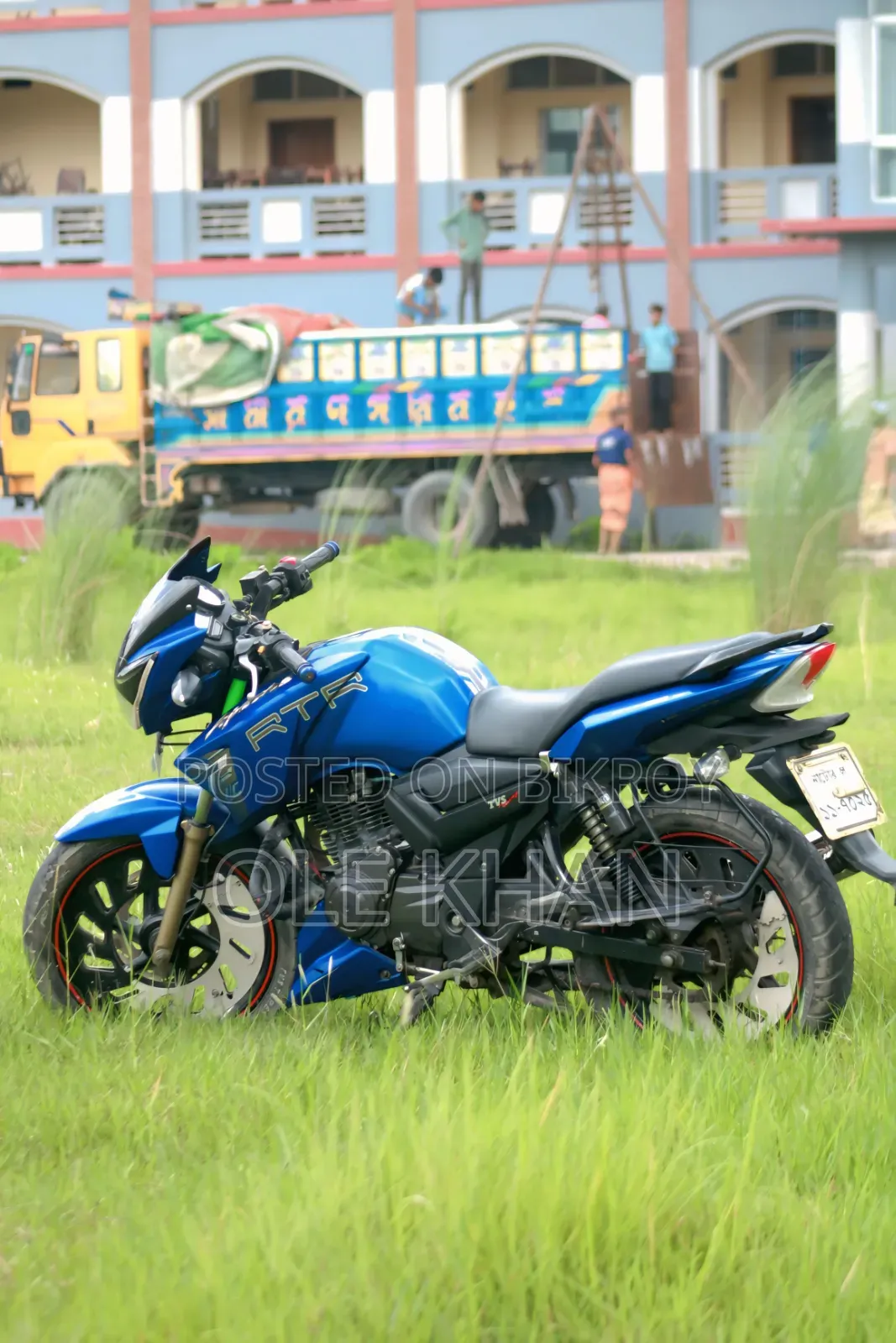 TVS Apache RTR 160 2V 2018 Blue