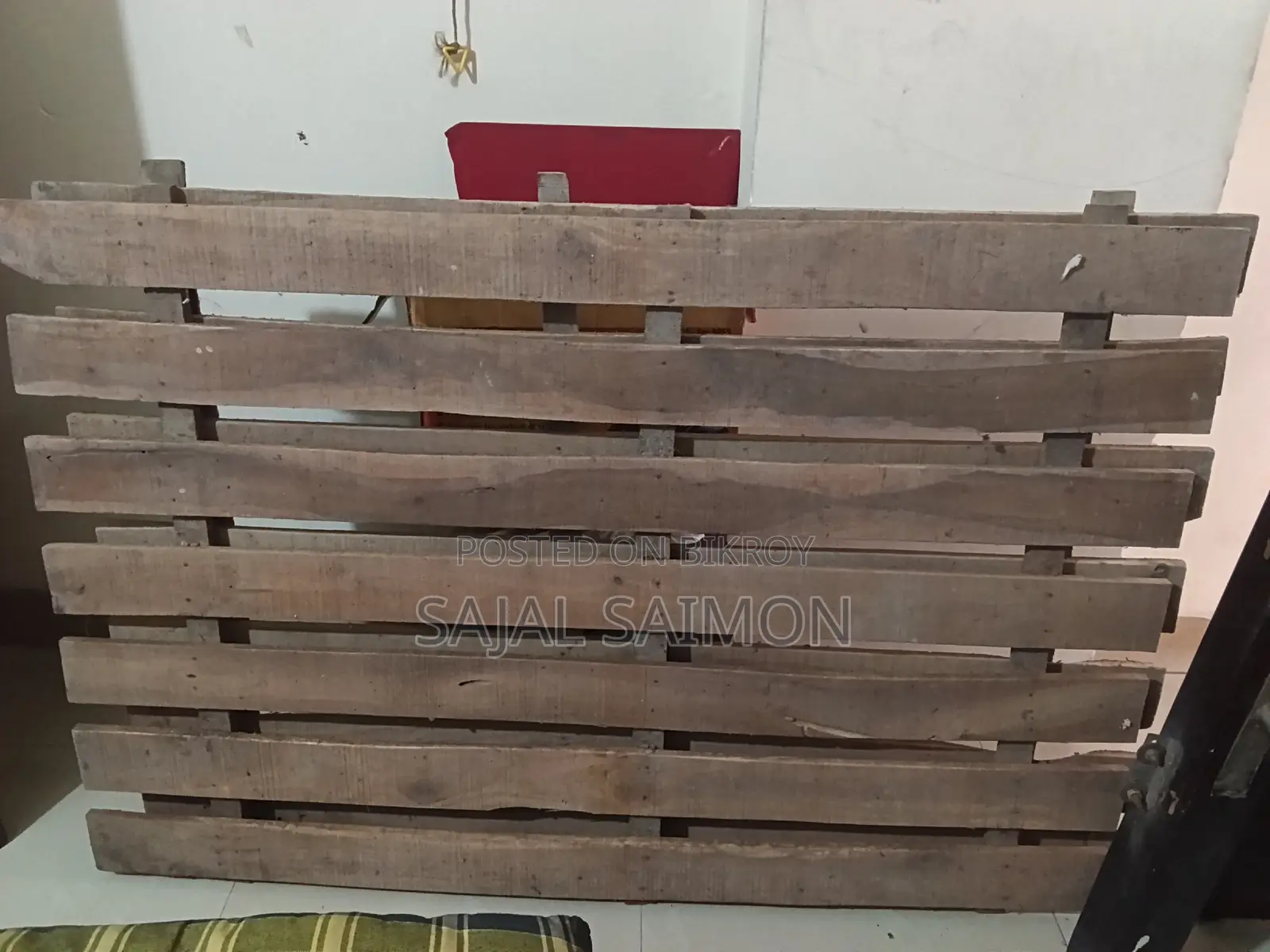 Steel & Wood 5/7 Feet Bed