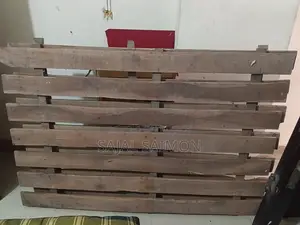 Steel & Wood 5/7 Feet Bed