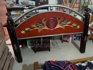 Steel & Wood 5/7 Feet Bed