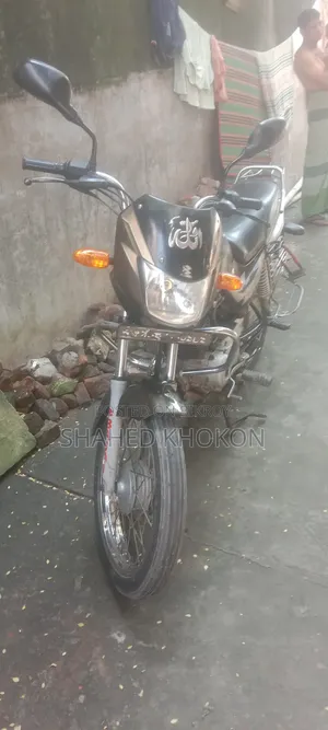 বাজাজ সিটি ১০০ ২০১১ গোল্ড