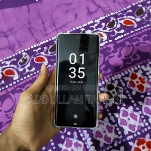 মোটোরোলা এজ ৪০ ২৫৬ জিবি সবুজ