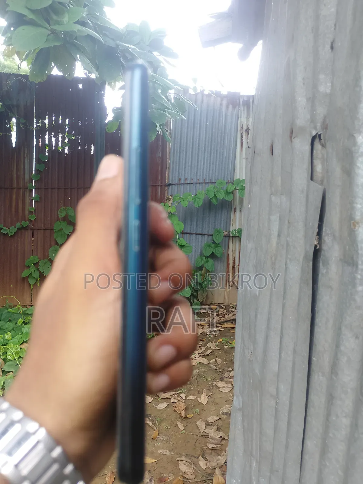 Vivo Y11 32 GB Purple