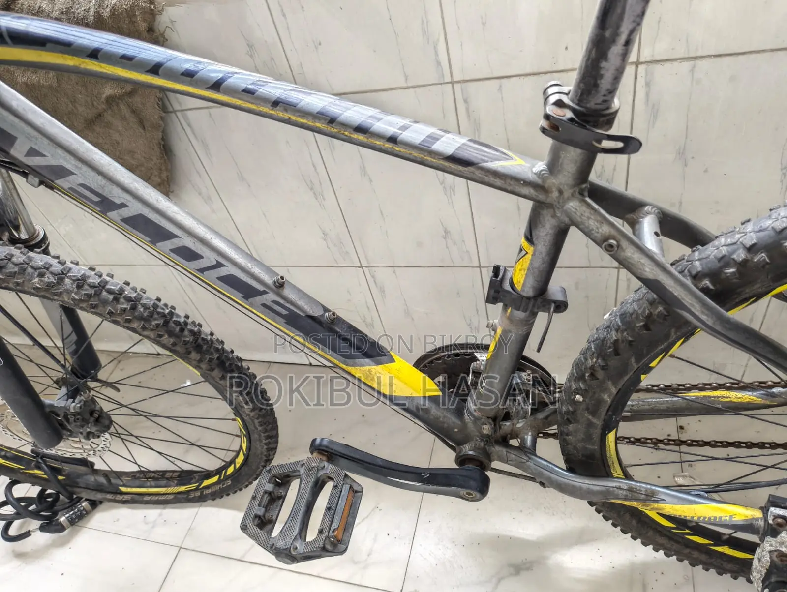 Veloce Outrage 605