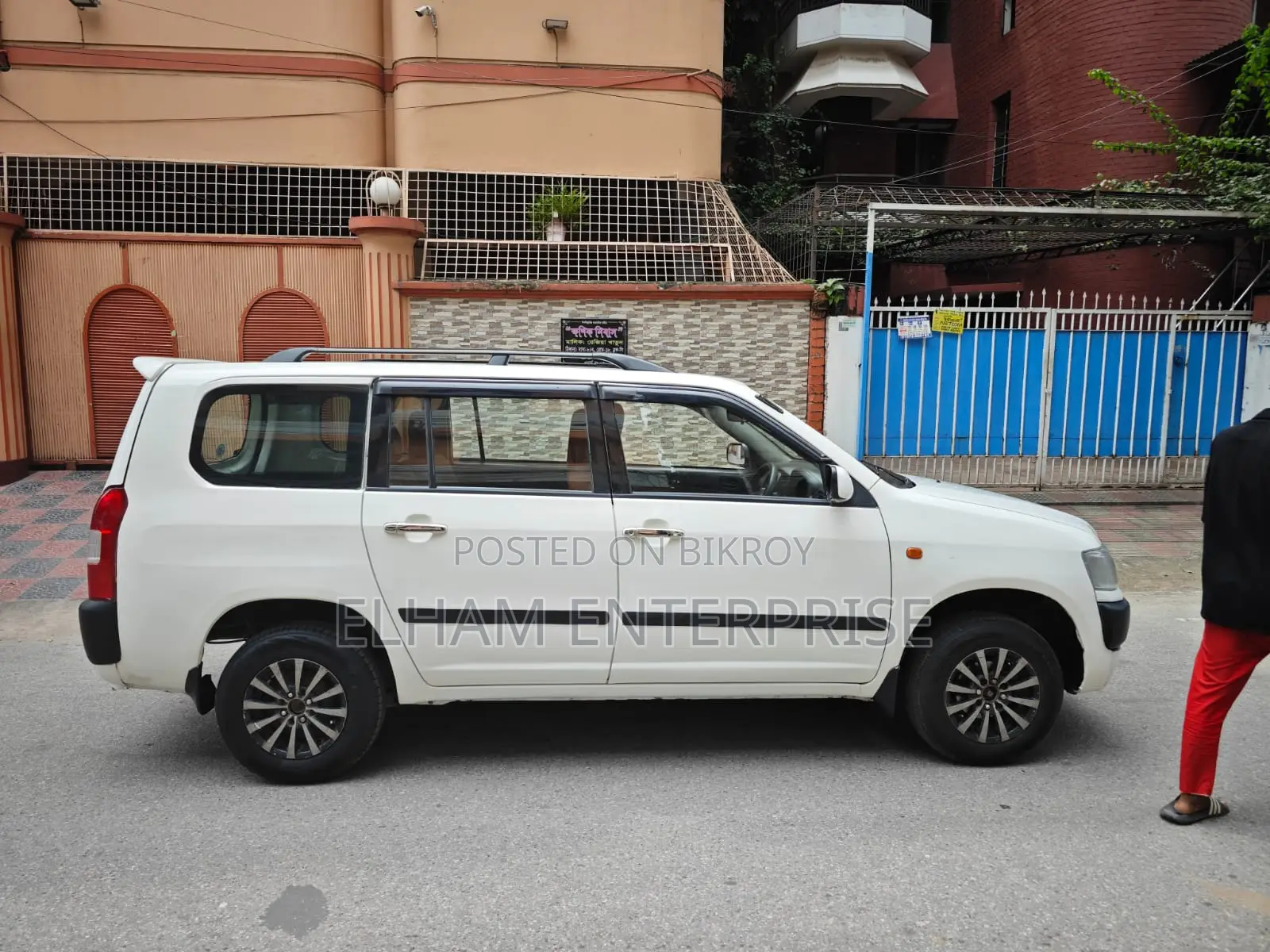 Toyota Probox 1.3 DX Comfort Two Wheel Drive 2004 White