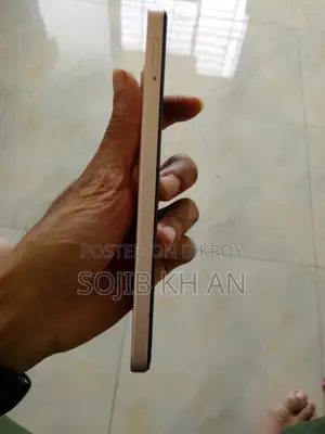Infinix Smart 10 64 GB Gold