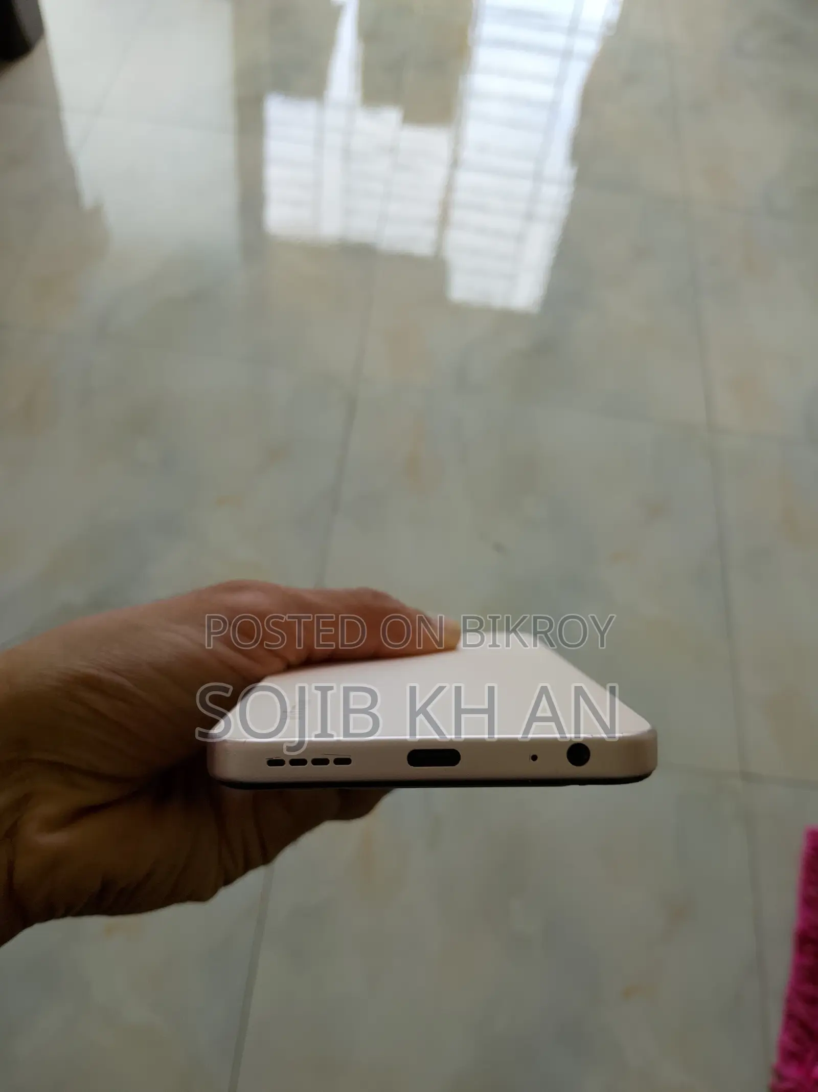 Infinix Smart 10 64 GB Gold