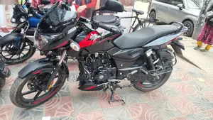 Bajaj Pulsar 150 2025 Black