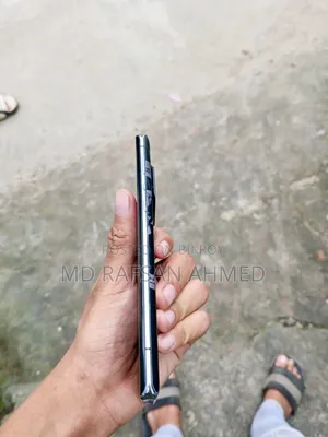 Sharp Aquos R6 128 GB Silver