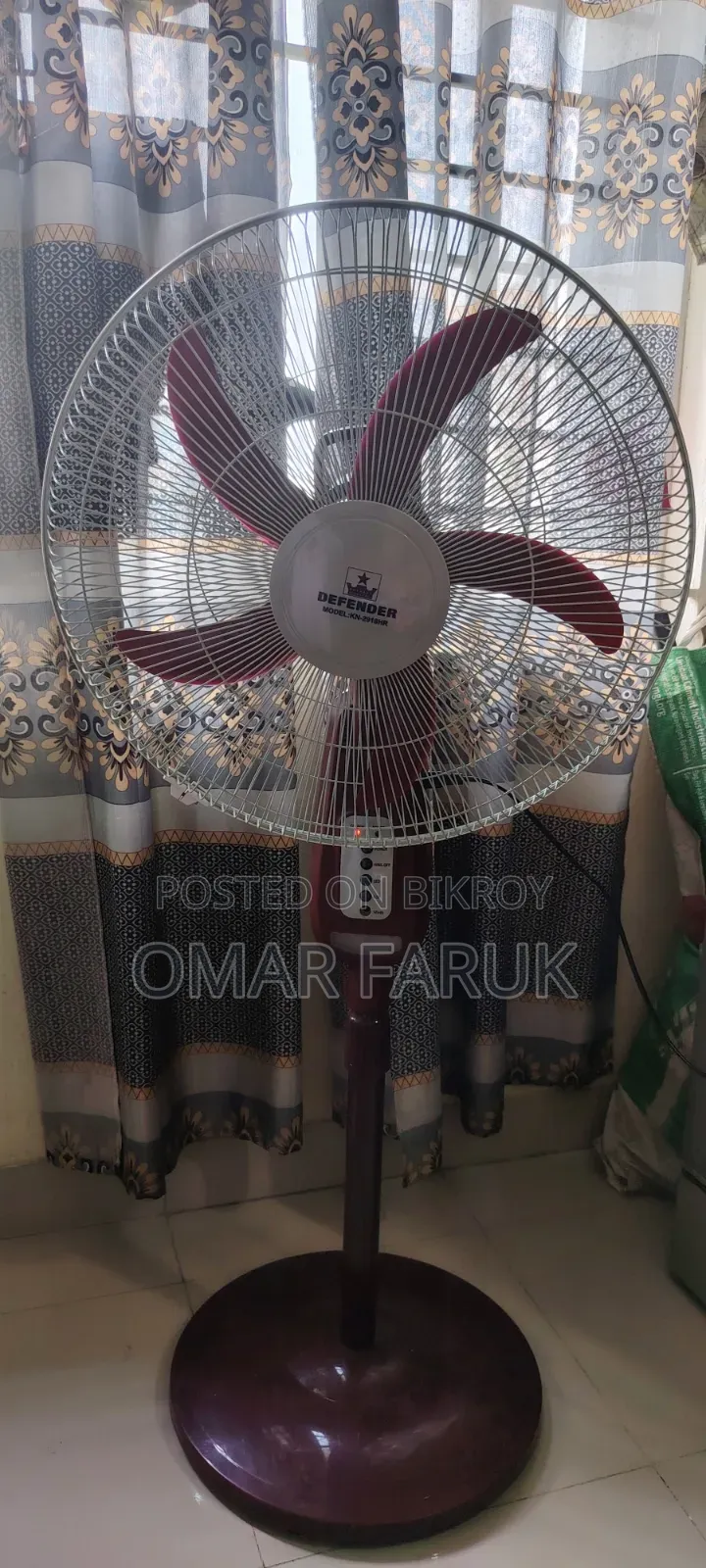 Charger Stand Fan