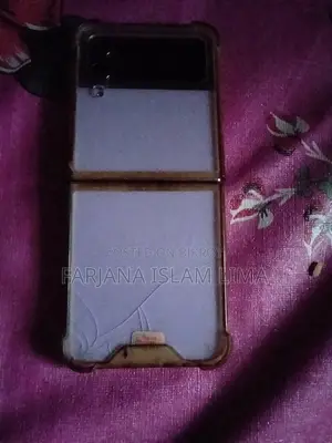Samsung Galaxy Z Flip 3 128 GB Gold