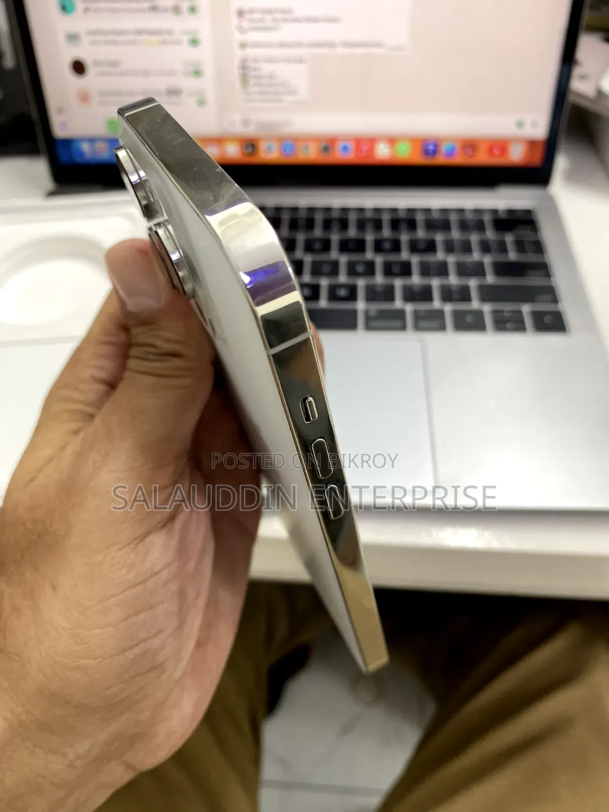 অ্যাপল আইফোন ১৪ প্রো ম্যাক্স ১২৮ জিবি সিলভার