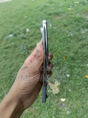ভিভো ওয়াই ৪০০ প্রো ১২৮ জিবি