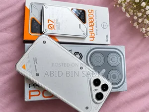 টেকনো পোভা ৭ প্রো ৫জি ২৫৬ জিবি সাদা