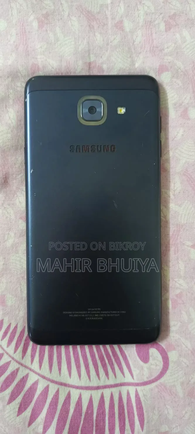Samsung Galaxy J7 Max 32 GB Black