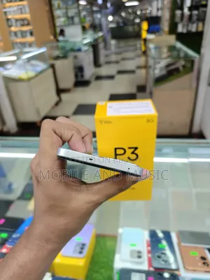 Realme 128 GB Silver