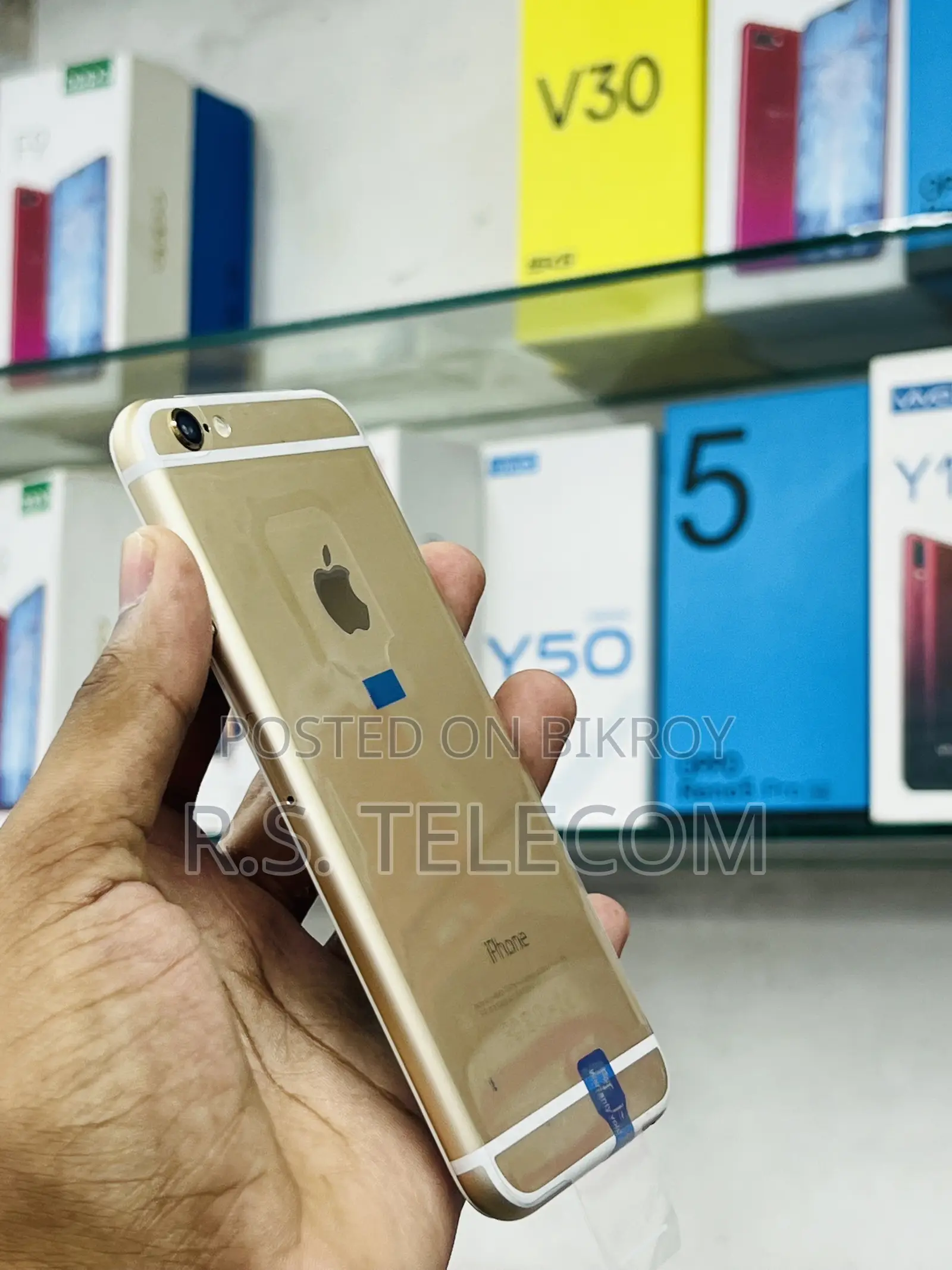New Apple iPhone 6 64 GB Gold