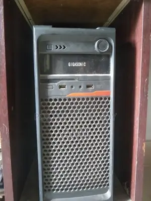 Desktop Computer 8GB Intel Core i3 SSD 256GB