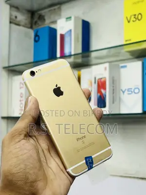 New Apple iPhone 6s 64 GB Gold