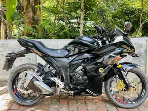 সুজুকি জিক্সার এসএফ ২০১৮ কালো