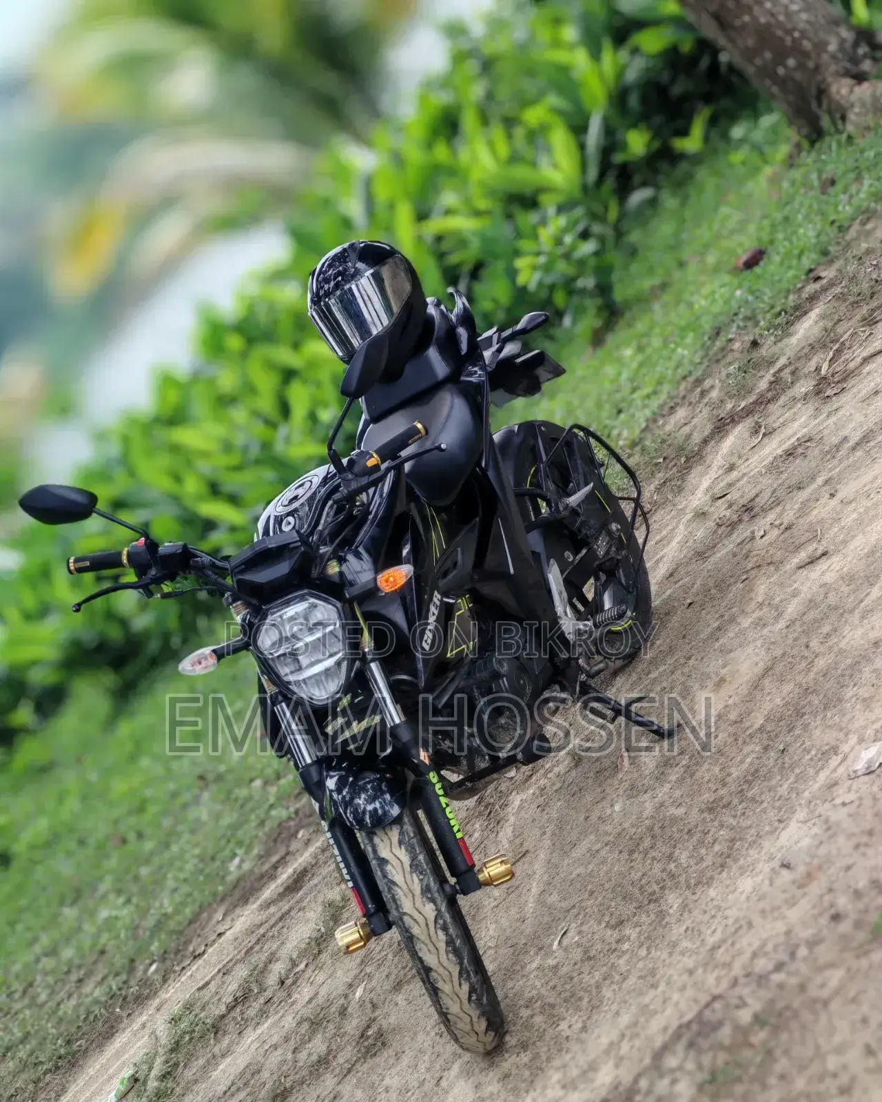 সুজুকি গিক্সার ২০২৪ ব্ল্যাক
